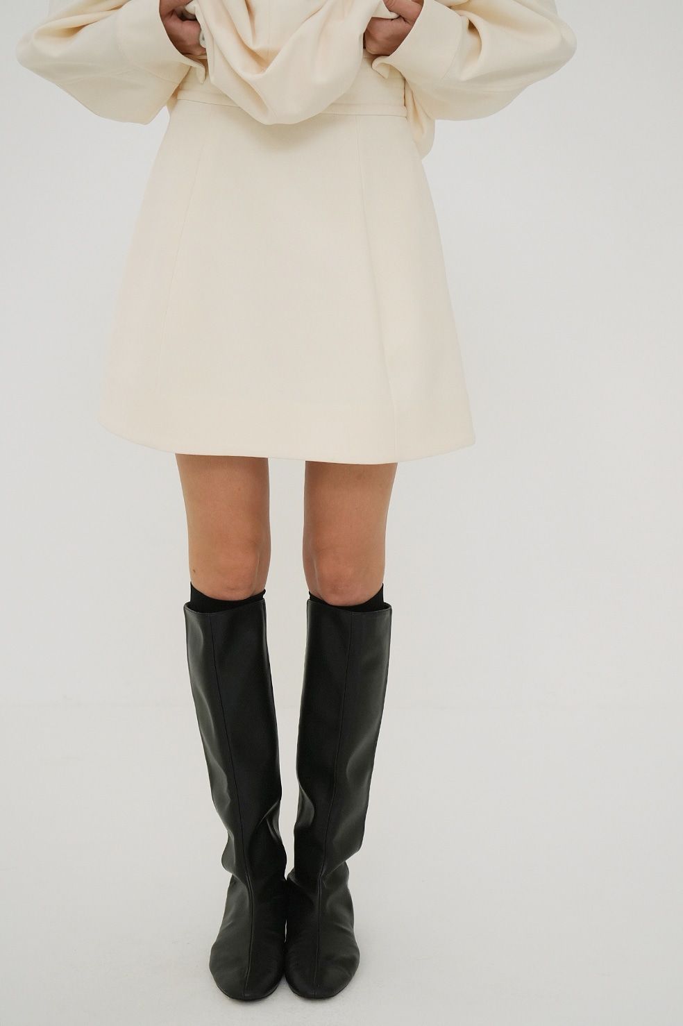 CLANE - ミニスカート - WIDE BELT CONSTRUCTIVE MINI SKIRT - BLACK