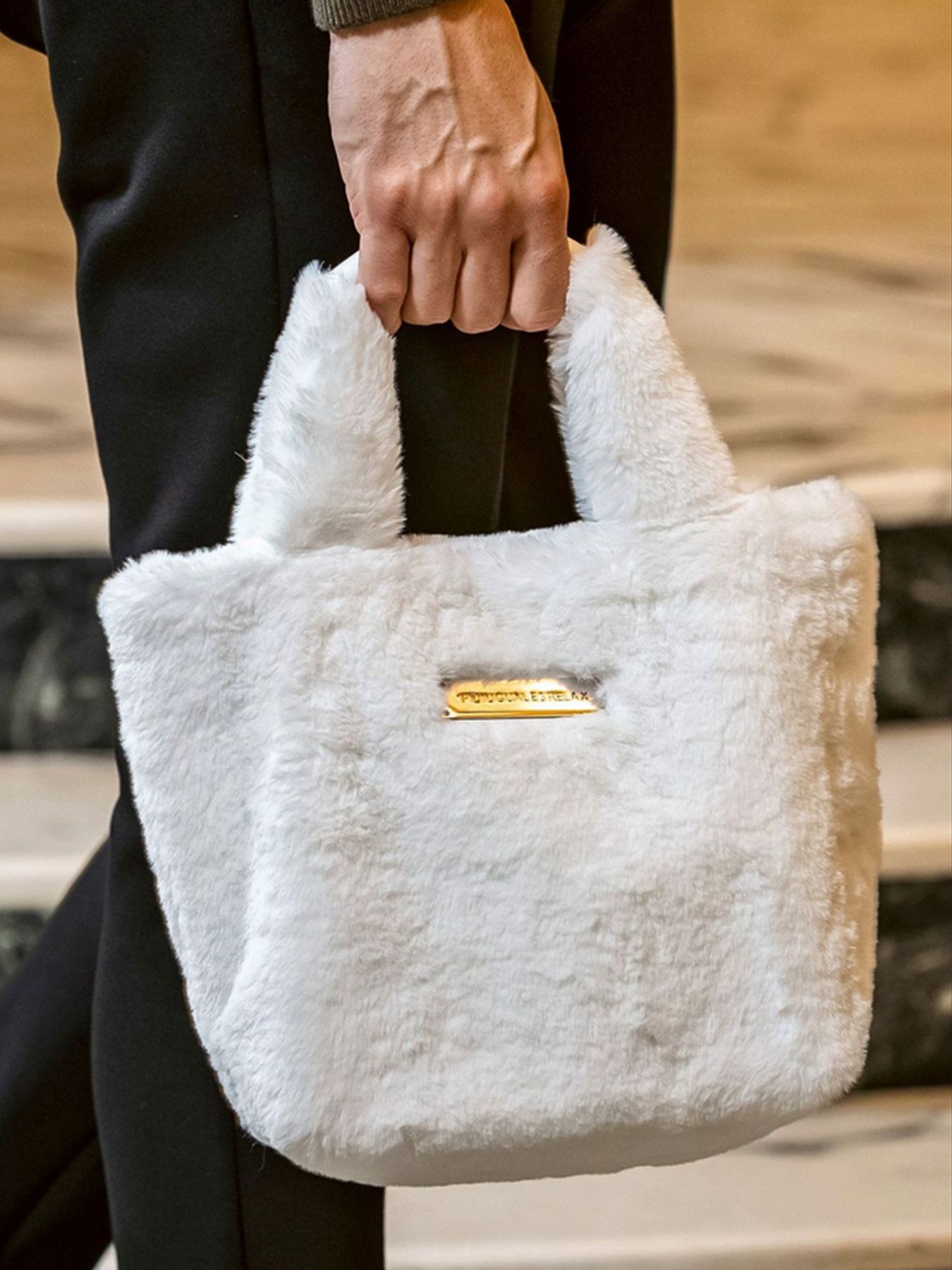 V2sESFQemAzM.jpg?width=768