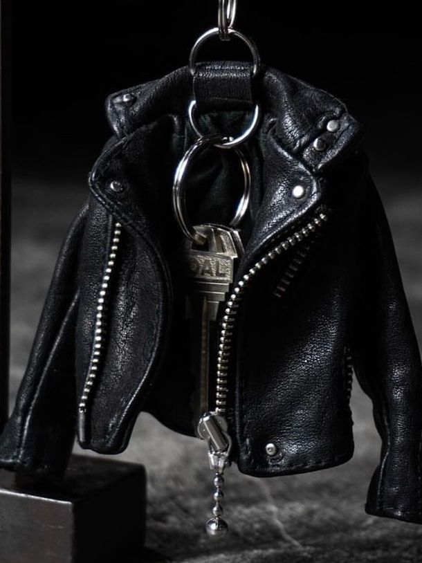 STRUM - 【限定】牛STRUM Riders Key Case オイルカーフVer. | BRYAN