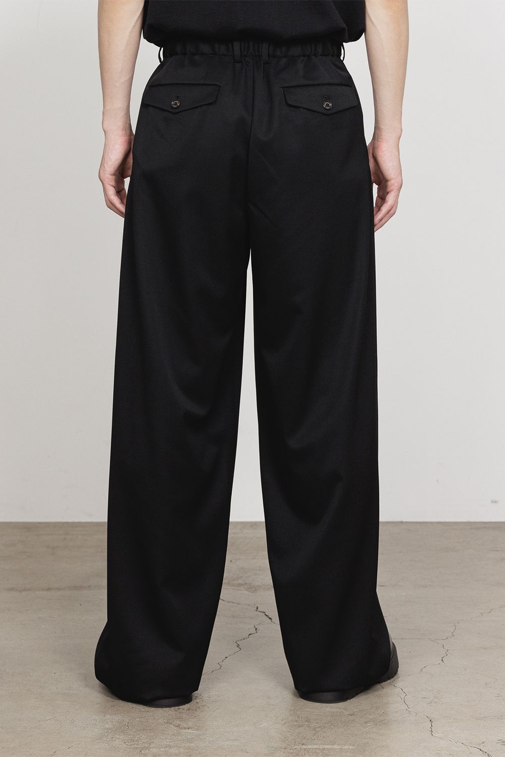 MARKAWARE - SUPER 160's WOOL GABARDINE TRIPLE PLEATED WIDE