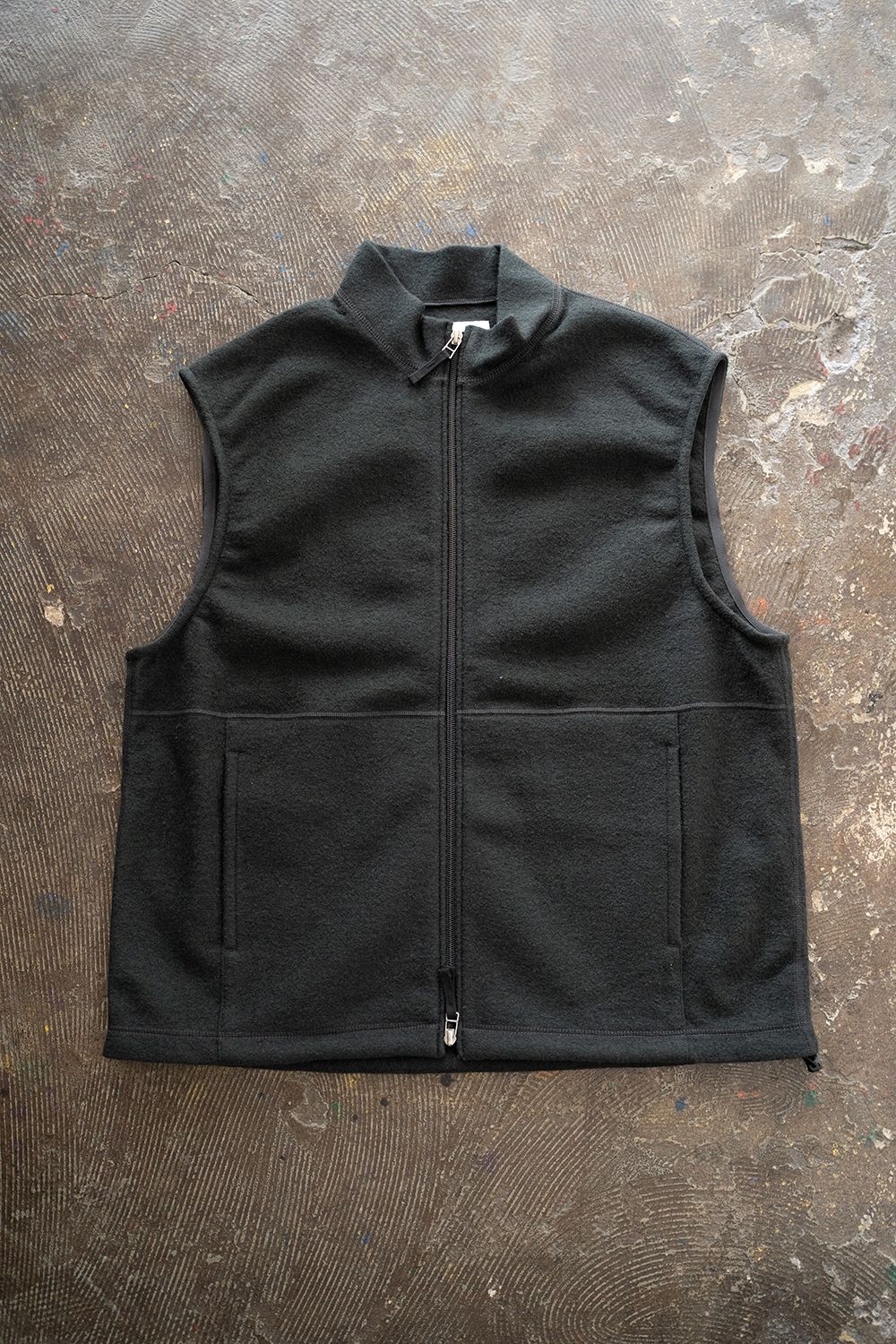 STILL BY HAND - 【ラスト1点】【24AW】ウールパイルジップベスト