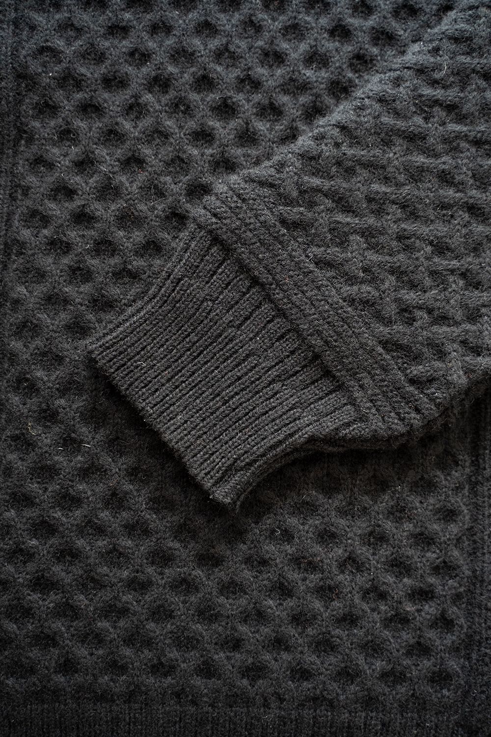 YASHIKI - 【ラスト1点】【22AW】Tokei Knit(BLACK) | Salty