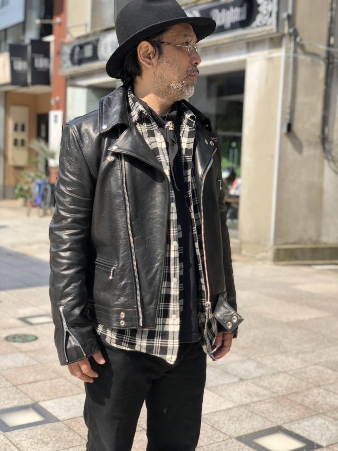 お気に入り Lewis Leathers 