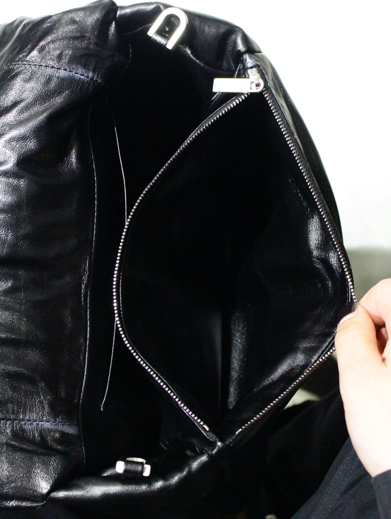 RICK OWENS - 【25SS】ビッグ ピロー グリフィン バッグ / BIG PILLOW