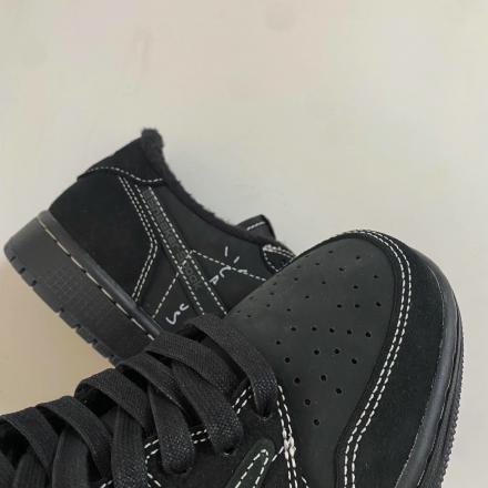 国内12月15日発売予定】トラヴィス・スコット × ナイキ エアジョーダン