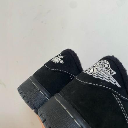 国内12月15日発売予定】トラヴィス・スコット × ナイキ エアジョーダン