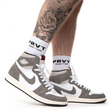 国内6月10日発売予定】ナイキ エアジョーダン 1 レトロ ハイ OG