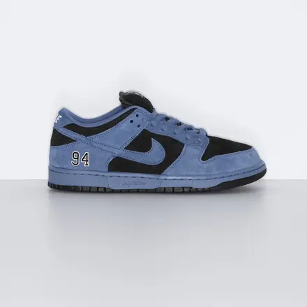 国内9月6日発売予定】 シュプリーム × ナイキ SB ダンク ロー 5色