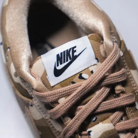 海外7月11日発売予定】ナイキ ブック 1 