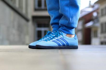 アディダス オリジナルス タヒチ OG ライト ブルー/ブルー/カレッジ