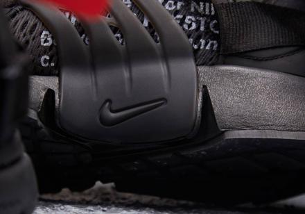 抽選開始中】 オフホワイト × ナイキ エア プレスト ブラック/ホワイト