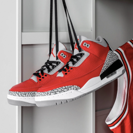 国内6月20日再販予定】ナイキ エアジョーダン 3 レトロ SE 