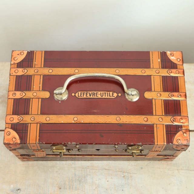 LU ビスケット アンティーク トランク 缶 LEFEVRE-UTILE
