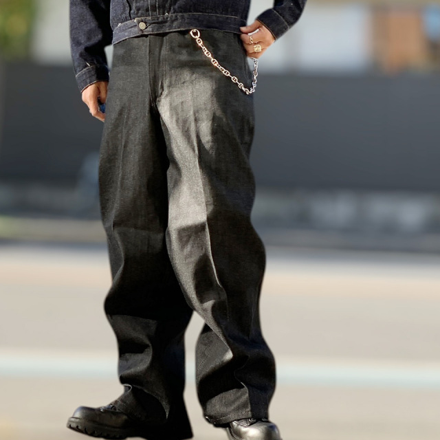 BEN DAVIS / DENIM GORILLA CUT PANTS