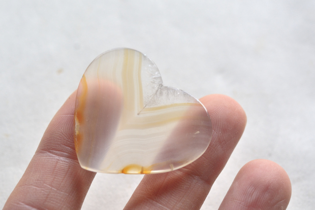 イリスアゲート（レインボーアゲート）【16】ルース・ハート型（30.5