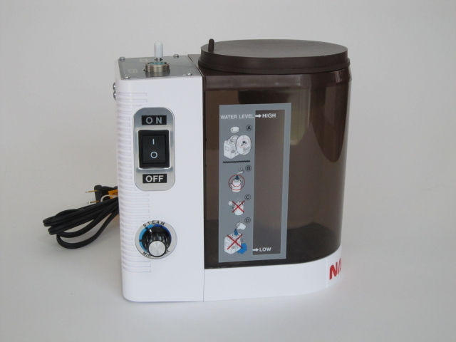 ナオモト アイロン 卓上ポンプ式スチームアイロン 直本 業務用アイロン