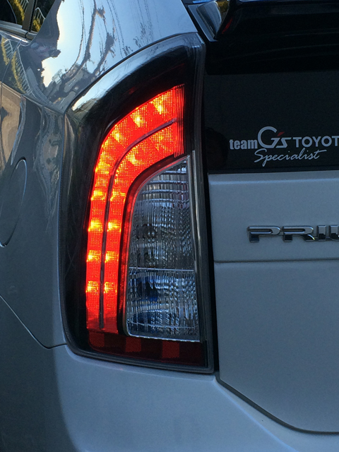 後期30プリウスリヤコンビブレーキ全灯化加工 カーライフショップ