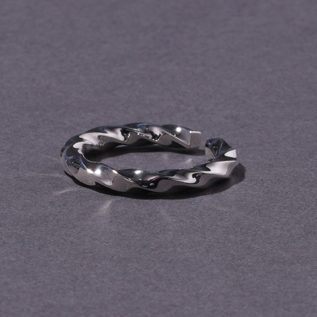 NASTOYS/ナストイズ「Twist-RING LARGE」925製シルバーリング