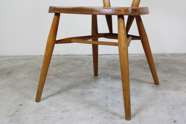 イギリスアーコール社 ercol スタッキングチェア（シングルバック 座面