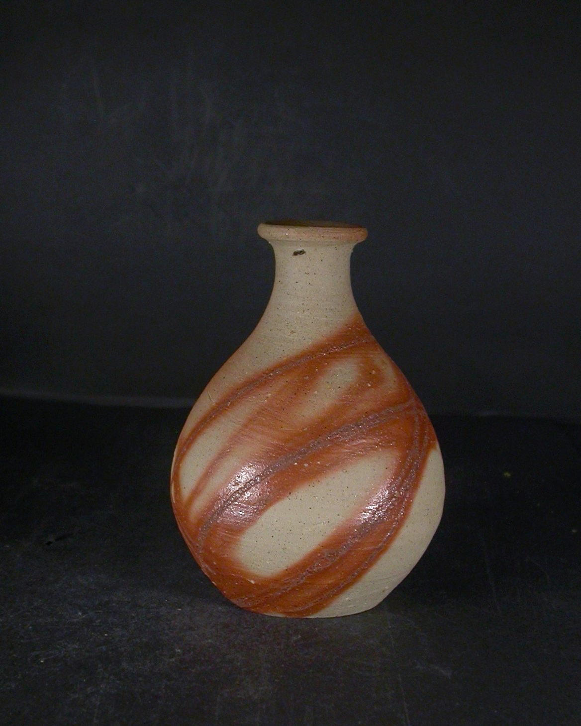 備前焼 備前焼人間国宝 伊勢崎 淳 共箱付緋襷徳利14 備前焼卸・小売