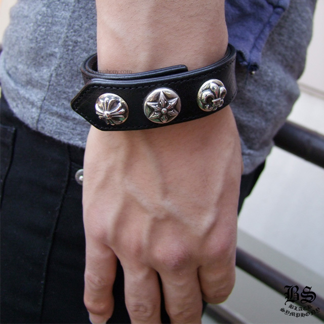 クロムハーツ3ボタン2スナップブレスレットマルチボタンブラック