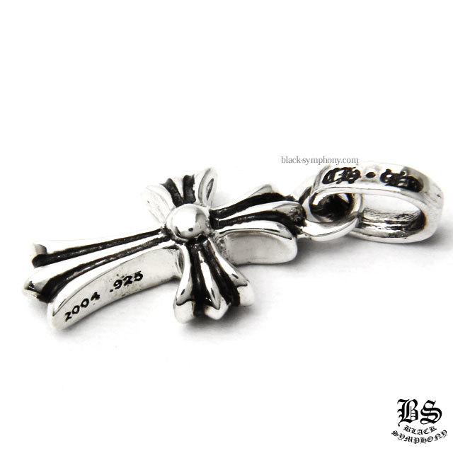 クロムハーツCHクロスベビーファットチャームwithパヴェダイヤモンド