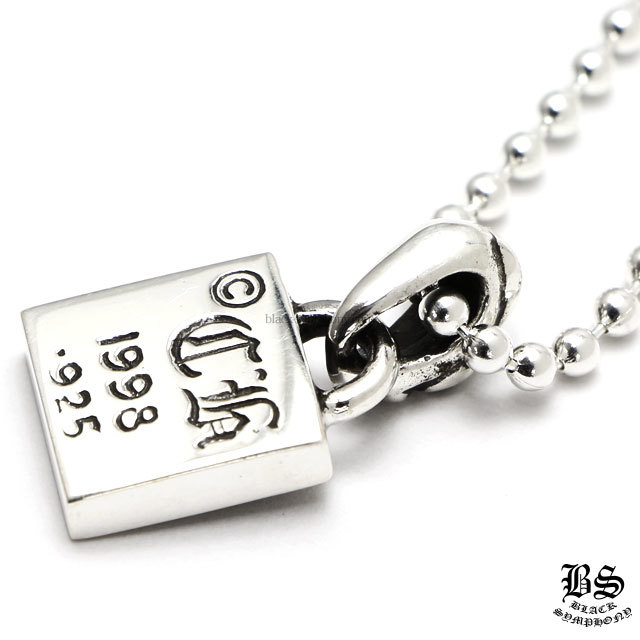 クロムハーツフレームドCHプラスチャームwithダイヤモンド|クロム