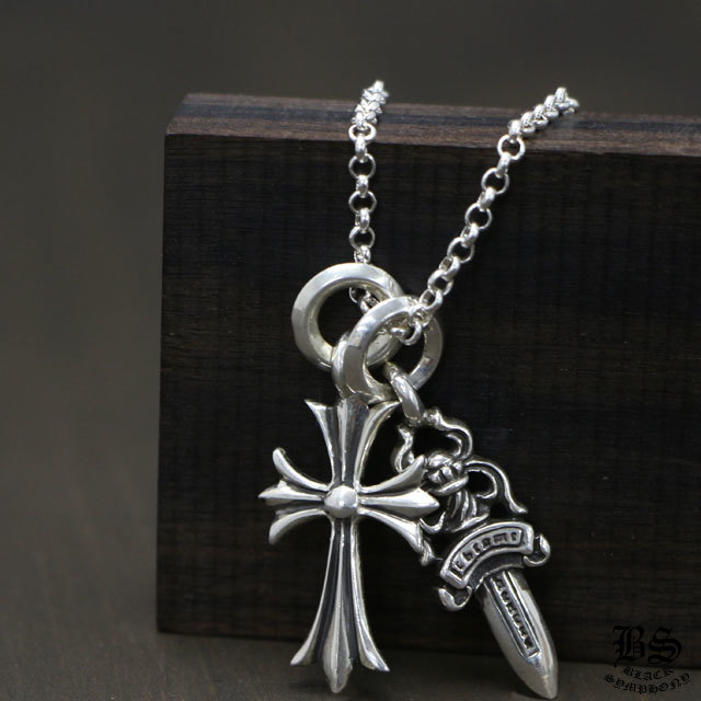 タイニーCHクロスチャーム＆ダガーチャーム#5＆ロールチェーン16インチ