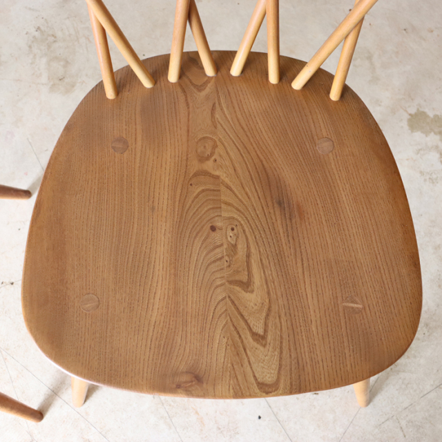 永遠のあこがれが今、手に入る！ERCOLアーコール・エックスバック