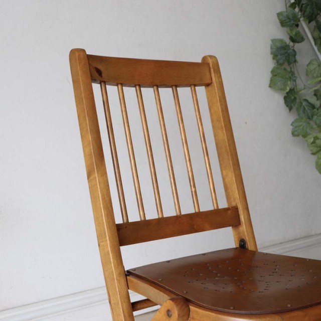 いす。 おりたたみ。 イギリス製アンティークチェア