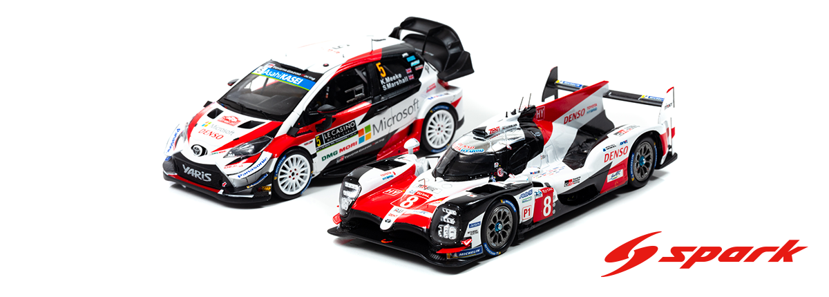 Spark 1/43 Astemo CIVIC TYPE R-GT Astemo REAL RACING No.17 GT500