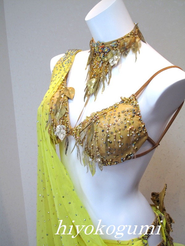 L884 チャコット製 イエローゴールドラテンドレス パソスカートつき