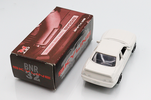 ミニカーショップ ケンボックス トミカ特注（日本製）日産スカイライン