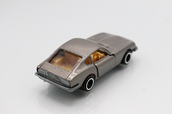 ミニカーショップ ケンボックス ?トミカ 黒箱☆6-1-20☆日産