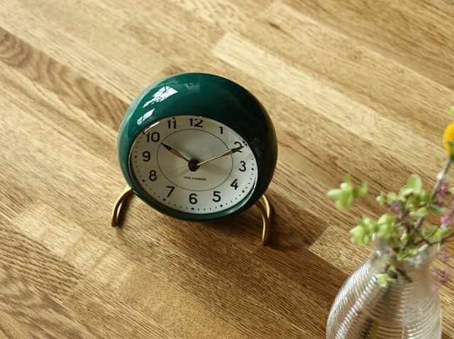 アルネ・ヤコブセン STATION（ステーション） テーブルクロック 限定