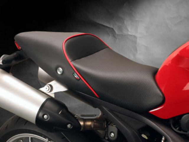 Sargent ワールドスポーツ パフォーマンスシート DUCATI Monster 1100