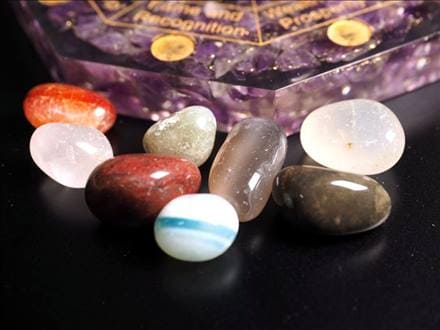 ◇梵字刻印＆7色チャクラデザインケース◇八卦モチーフオルゴナイト