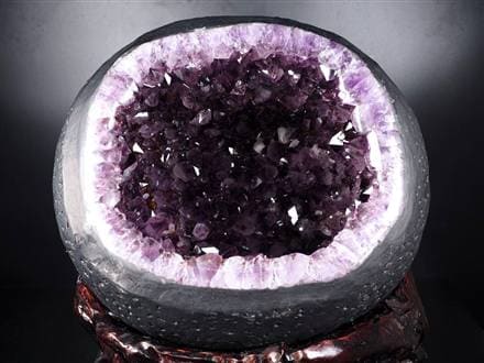 ☆巨大！29kg☆最高品質！ウルグアイ産紫水晶☆圧巻の存在感！☆風水