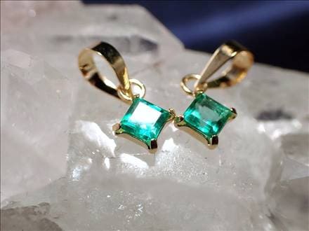 安心の日本製】◇18金ゴールド◇極上宝石質ジュエリー◇胸元を飾る上品