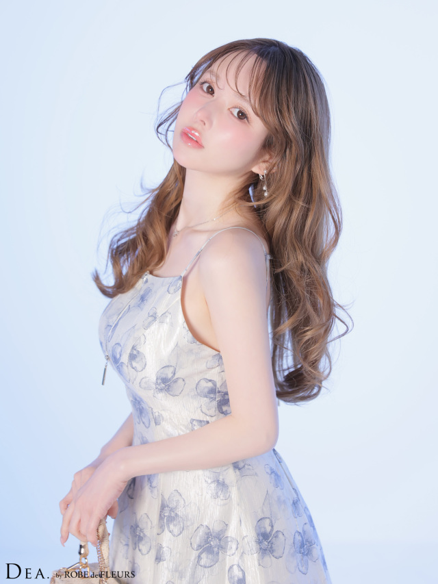 XS～Lサイズあり】バックオープンフラワーサテンフレアロングキャバ