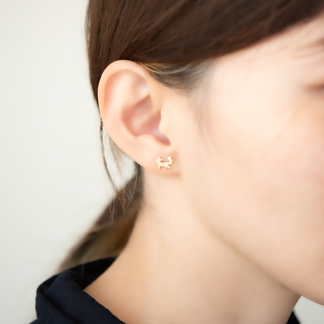 ピアス K10イエローゴールド(鏡面加工)(JLージュエルー)(野生動物の