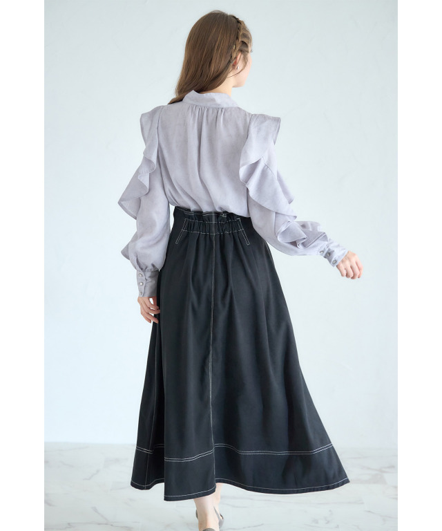 ステッチ入りタックフレアスカート