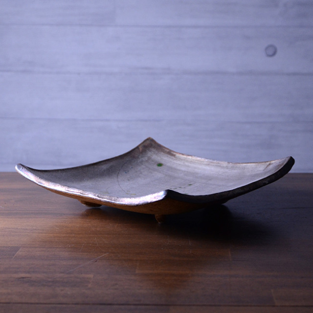 銀彩四方皿（YS-1634） 作家「瀬津義雄」