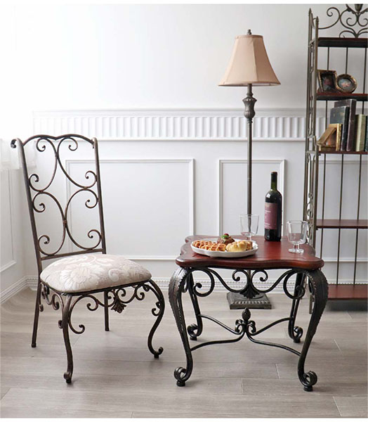 アイアン製 アンティーク調 スクエアテーブル 猫脚 サイドテーブル