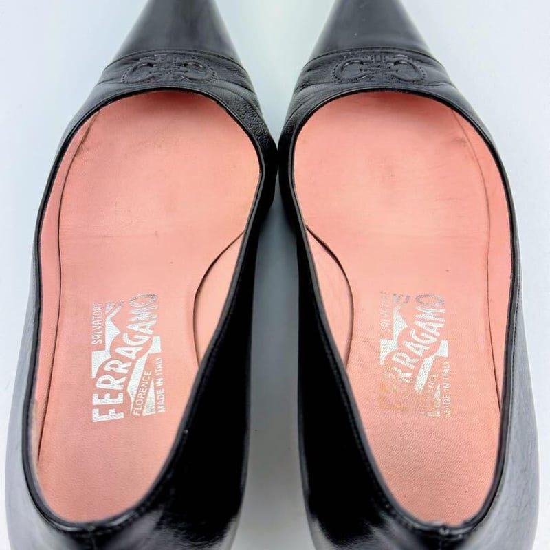 フェラガモ パンプス 6 B約23.5cm ヒール4.5cm ブラックレザー 黒