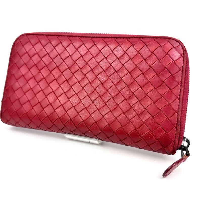 ボッテガヴェネタ イントレチャート 長財布 ナッパ 赤 レッド ジップ