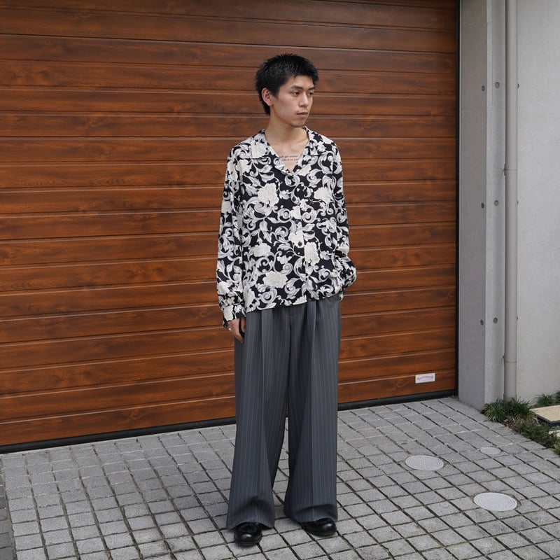 MIX TUCK DESIGN WIDE STRIPE SLACKS【BLACK】 | SHI