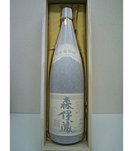 Amazon.co.jp: 森伊蔵 芋焼酎 25度 1800ml 純正化粧箱入り : 食品
