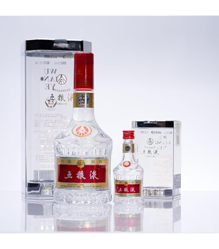 Amazon.co.jp: 五粮液 (ごりょうえき) 透明瓶 52度 500ml : 食品・飲料