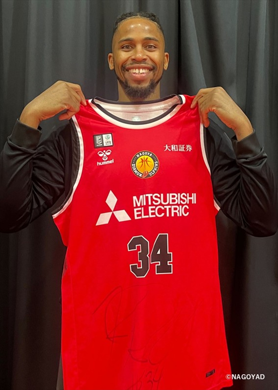 HATTRICK（ハットトリック）-選手の想いをファンへ届ける公式